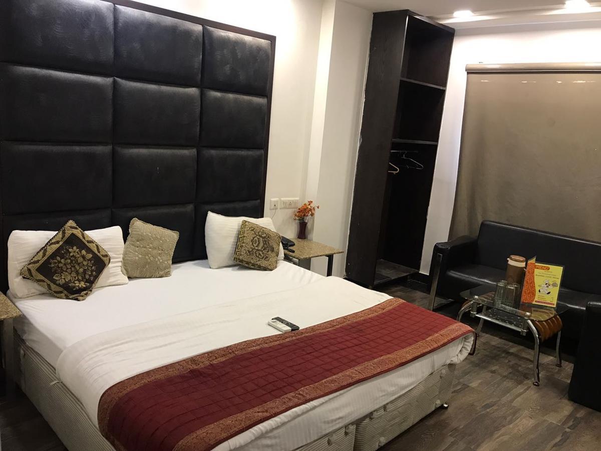 Hotel Saya Deluxe Near New Delhi Railway Station ' Kültér fotó